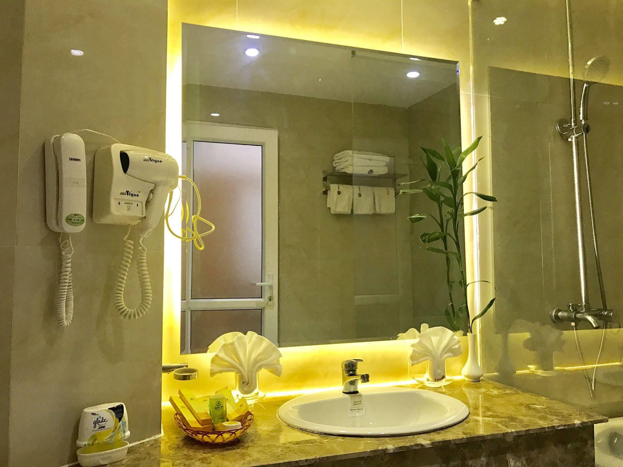 Hoang Yen Hotel Quy Nhơn Extérieur photo
